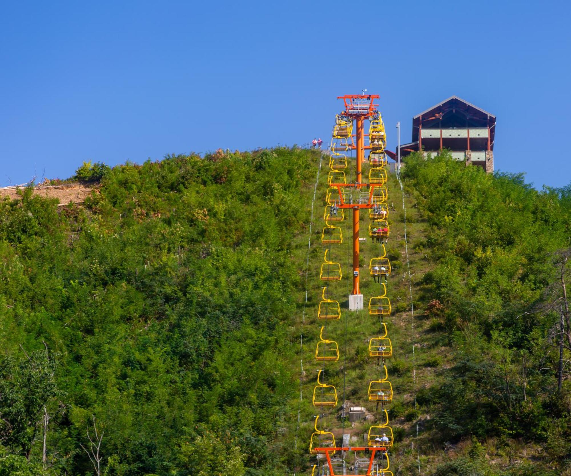 Whispering Winds, Hot Tub, Game Room, Wifi, 1089 Free Tickets Each Paid Day, Dollywood And More Гетлинбург Екстериор снимка